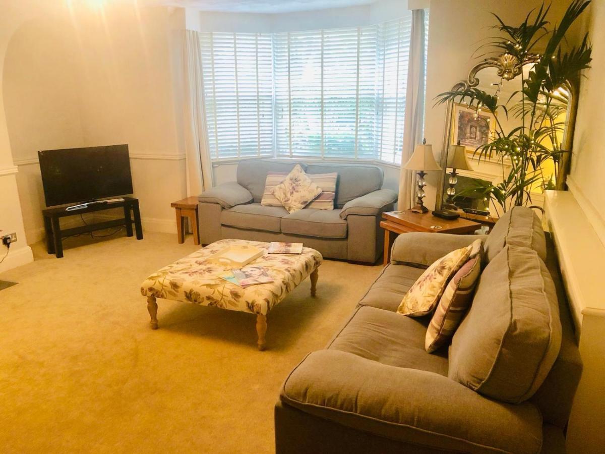 Ilkley Central One Apartment Ngoại thất bức ảnh